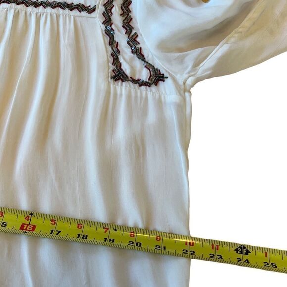 Velvet by Graham & Spencer Embroidered Long Sleeve Blouse EUC - Picture 7 of 10